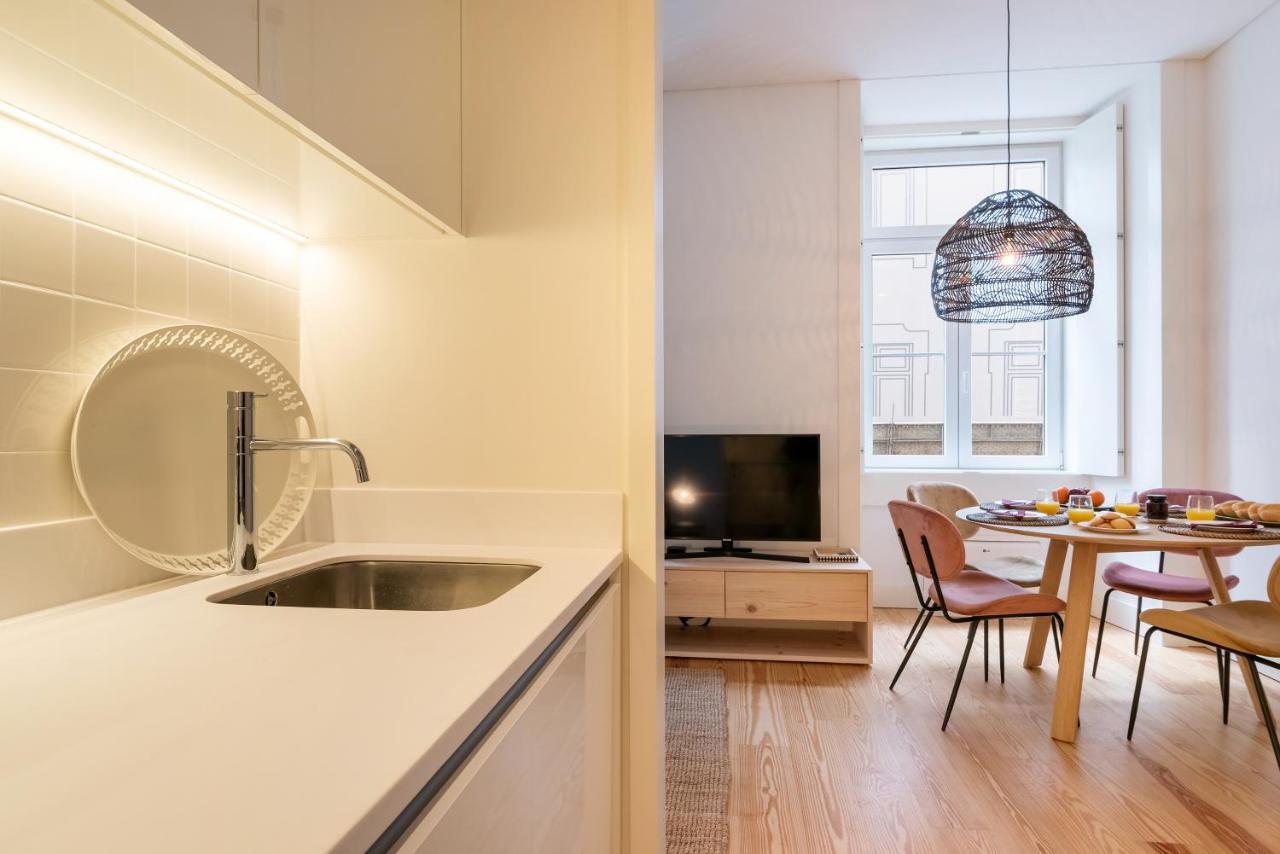 Modern 1Bdr In Downtown Lisbon By Lovelystay Exterior photo