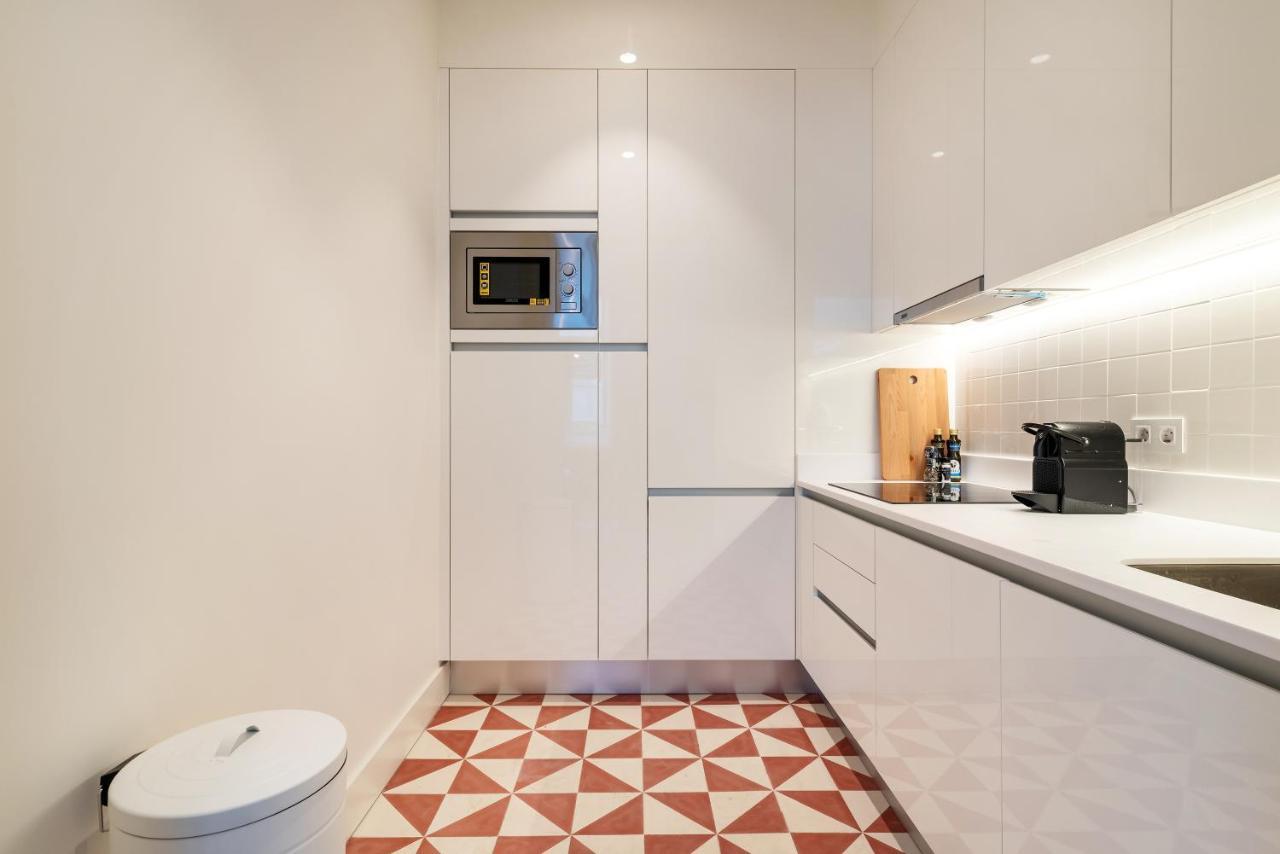 Modern 1Bdr In Downtown Lisbon By Lovelystay Exterior photo